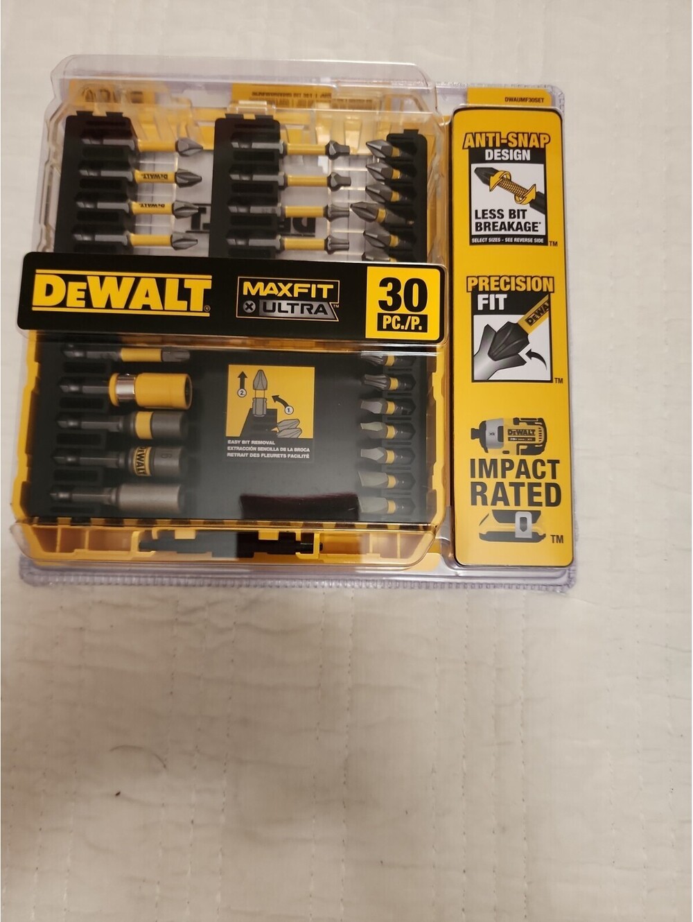 DeWalt MAXFIT 30-Piece SCREWDRIVING BIT SET Impact Rated, Torsion Zone # DWAMF30
